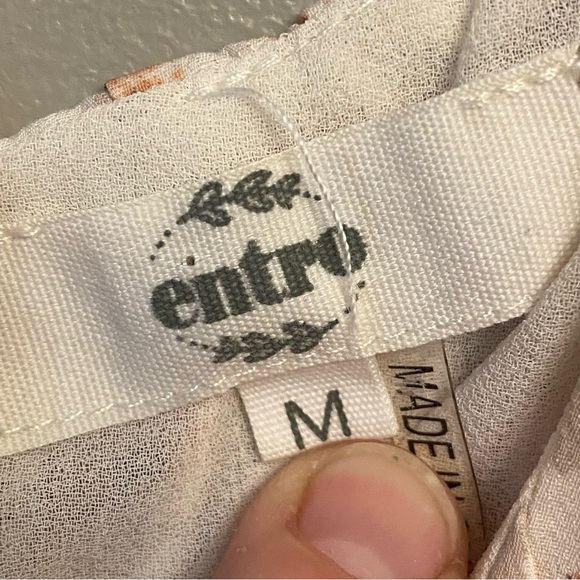 Entro Boho Dress Medium CreamTank Oversized Flowy - Picture 2 of 10